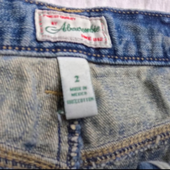 Abercrombie & Fitch Jean Skirt Size 2 - Picture 2 of 3